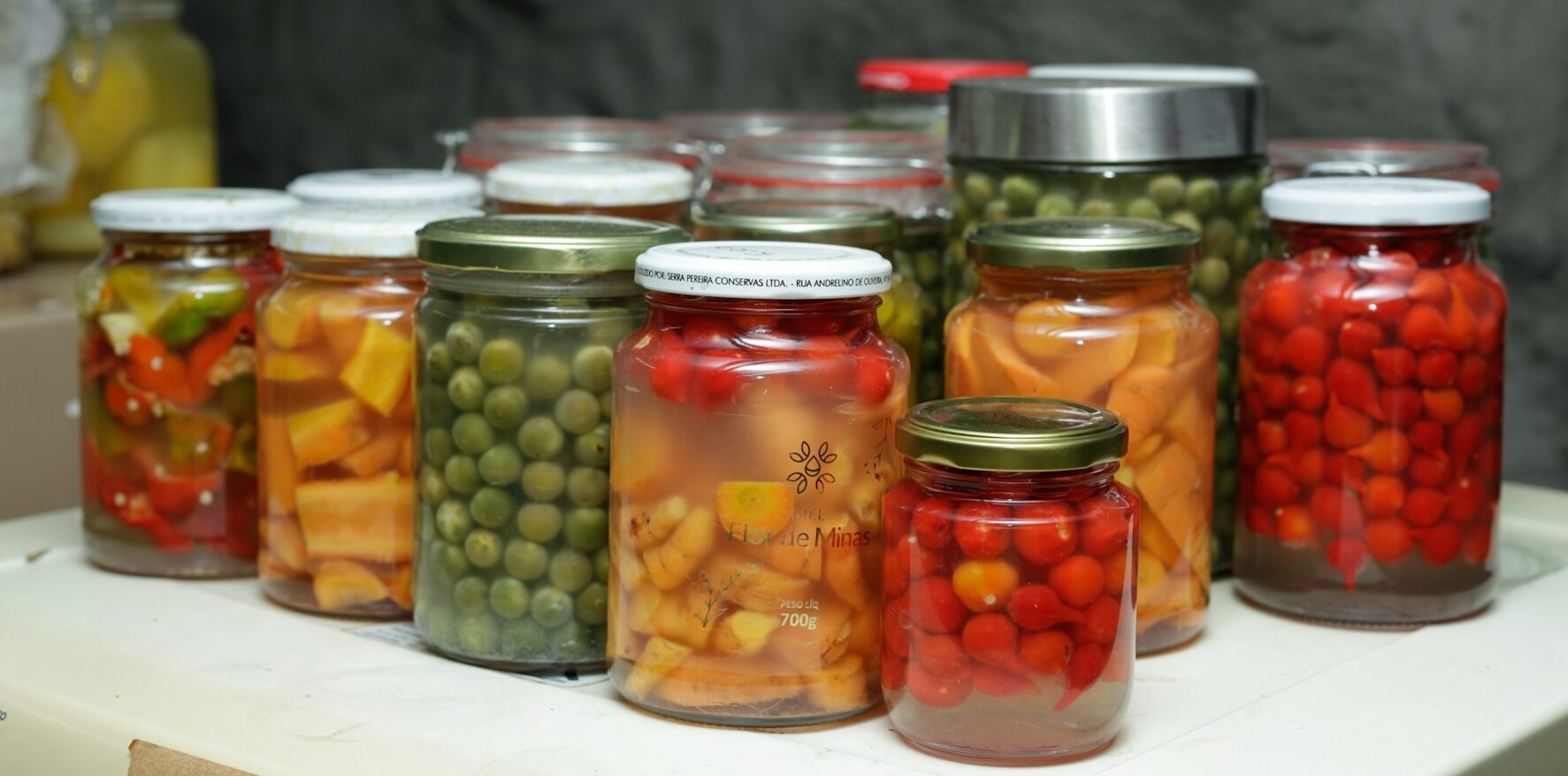 How to Eliminate Plastic From Your Food Storage