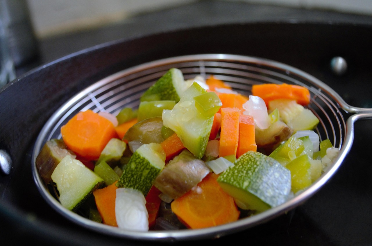 To Blanch or Not to Blanch: How to Prepare Your Garden Harvest for the Freezer
